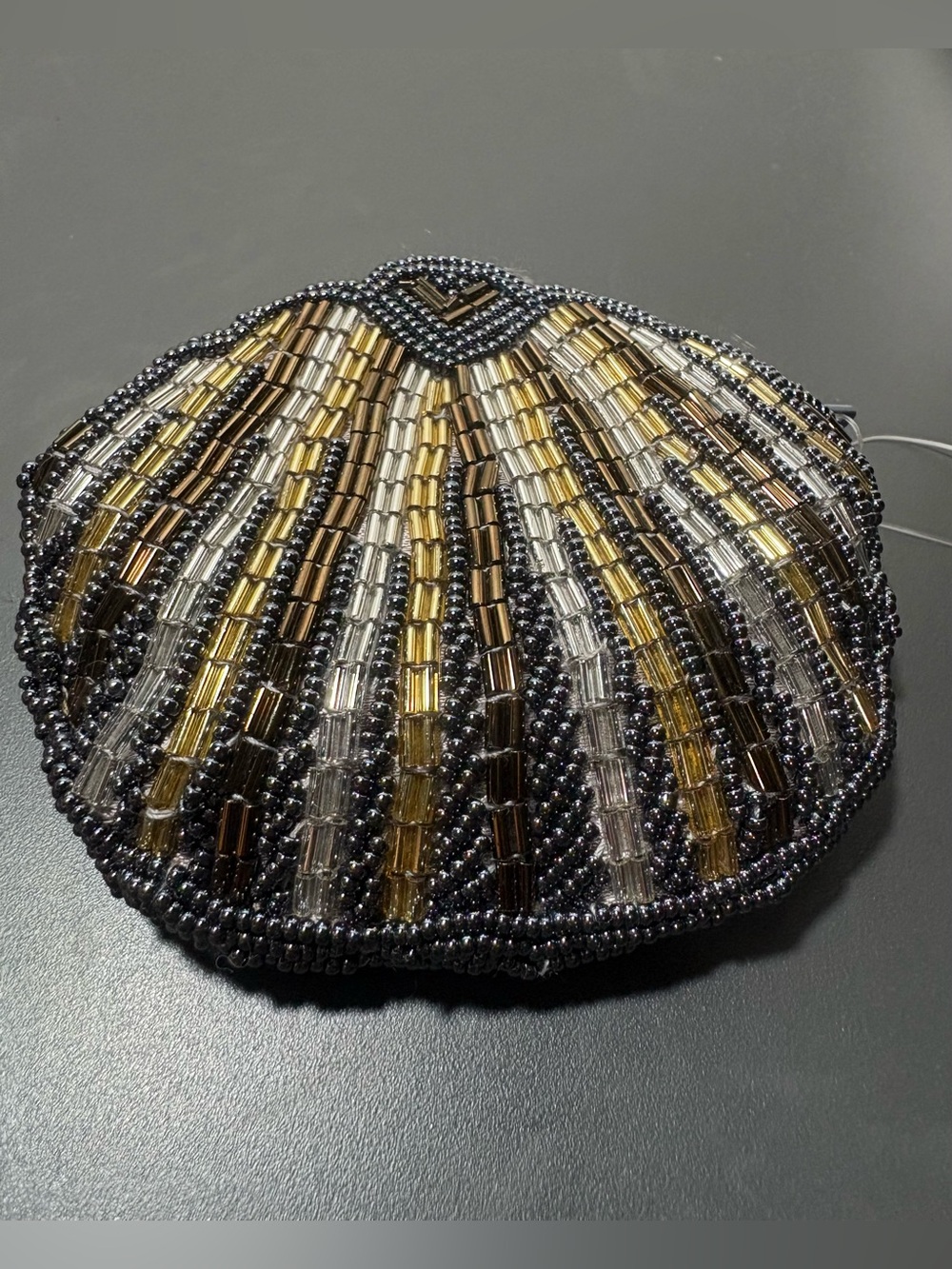 Handmade Beaded Gold and Silver Shell Pouch - Picture 3 of 4